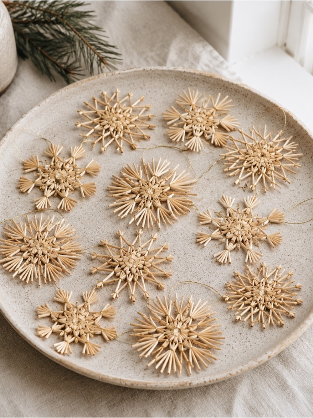 Set of 14 Scandinavian Straw Snowflake Christmas Ornaments 4 inch Natural Scandi